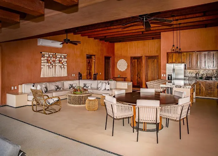 Hotel Exclusiva En Punta Garrobo *